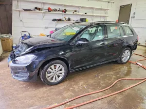 2017 VOLKSWAGEN GOLF