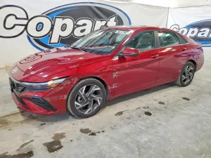 2024 HYUNDAI ELANTRA