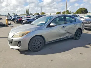 2012 MAZDA 3