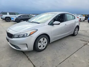 2017 KIA FORTE