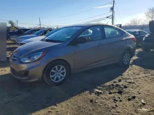 2013 HYUNDAI ACCENT