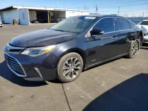 2018 TOYOTA AVALON
