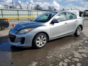 2013 MAZDA 3