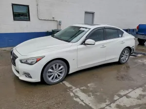 2015 INFINITI Q50