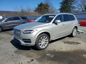 2018 VOLVO XC90