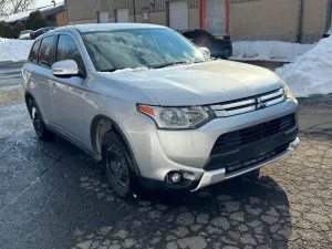 2015 MITSUBISHI OUTLANDER