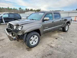 2013 TOYOTA TACOMA