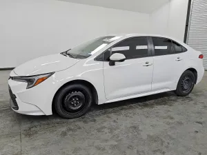 2024 TOYOTA COROLLA