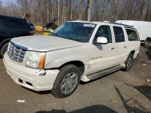 2004 CADILLAC ESCALADE