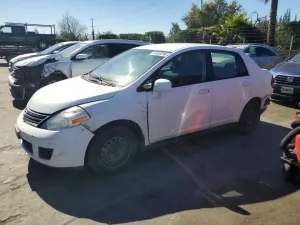 2010 NISSAN VERSA 1.8