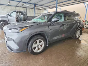 2022 TOYOTA HIGHLANDER