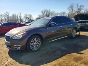 2015 INFINITI Q70