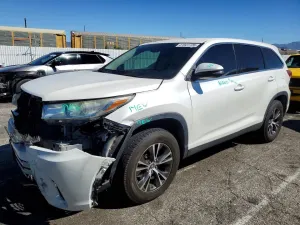 2019 TOYOTA HIGHLANDER