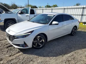 2021 HYUNDAI ELANTRA
