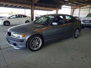 2004 BMW 330