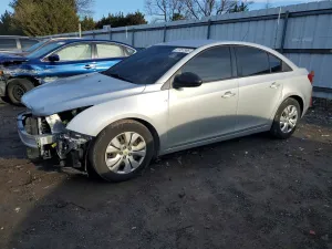 2016 CHEVROLET CRUZE