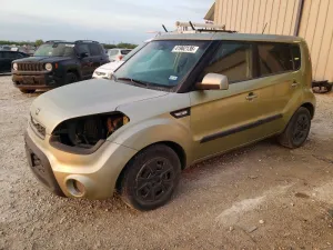 2013 KIA SOUL