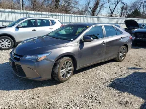 2017 TOYOTA CAMRY