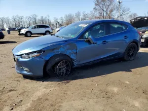 2018 MAZDA 3
