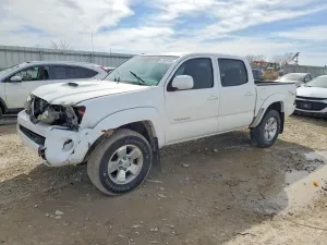2011 TOYOTA TACOMA