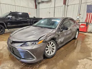 2022 TOYOTA CAMRY