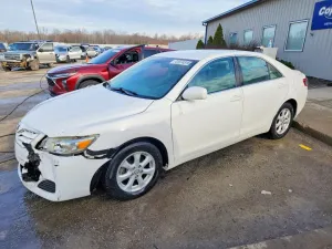 2011 TOYOTA CAMRY