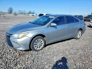 2015 TOYOTA CAMRY