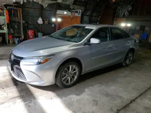2017 TOYOTA CAMRY