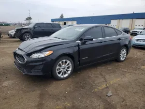 2019 FORD FUSION