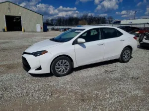 2017 TOYOTA COROLLA