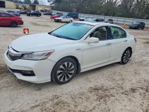 2017 HONDA ACCORD