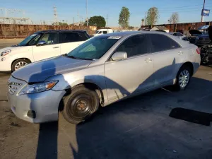 2011 TOYOTA CAMRY