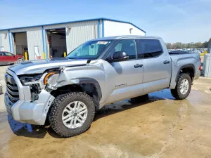2023 TOYOTA TUNDRA