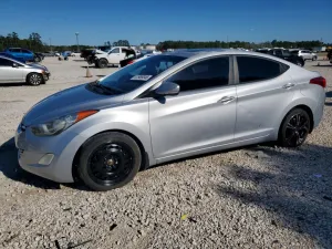 2012 HYUNDAI ELANTRA