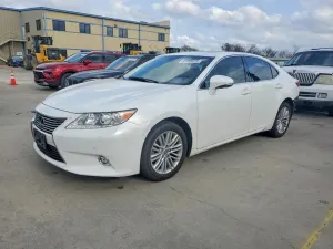 2015 LEXUS ES350