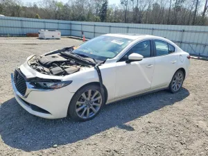 2022 MAZDA 3 PREFERR