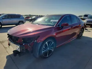 2018 TOYOTA CAMRY
