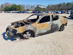 2010 DODGE AVENGER R