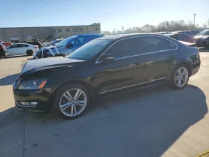 2013 VOLKSWAGEN PASSAT