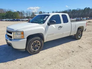 2011 CHEVROLET SILVERADO