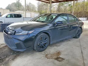 2025 TOYOTA CAMRY