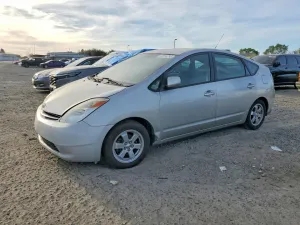 2004 TOYOTA PRIUS