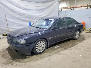 2004 VOLVO S80
