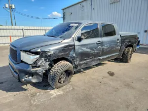 2010 TOYOTA TUNDRA