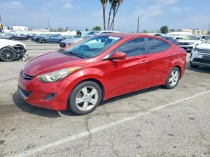 2013 HYUNDAI ELANTRA