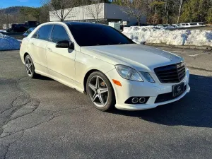 2010 MERCEDES-BENZ E-CLASS