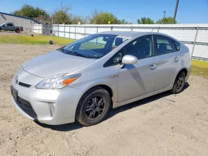2015 TOYOTA PRIUS