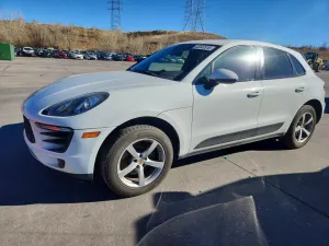 2017 PORSCHE MACAN