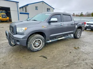 2013 TOYOTA TUNDRA