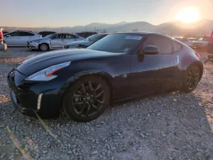 2017 NISSAN 370Z